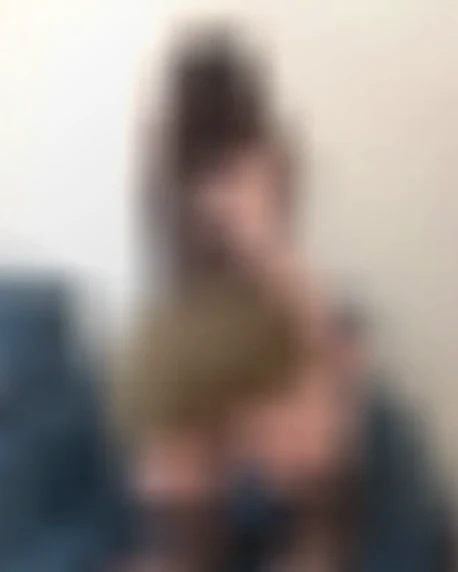 Ines, 21 Jahre — sextreffen in Traun